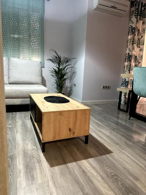 Apartamento Turistico Ohana Nani 科爾多瓦 外观 照片